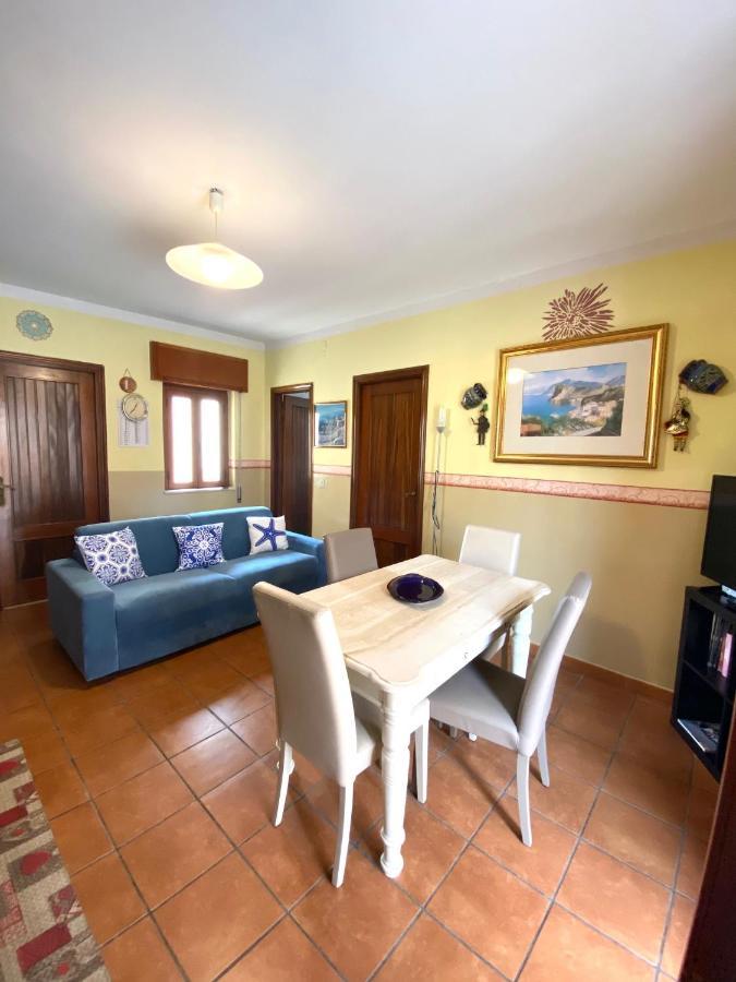 Apartments Mikros Джардини Наксос Екстериор снимка
