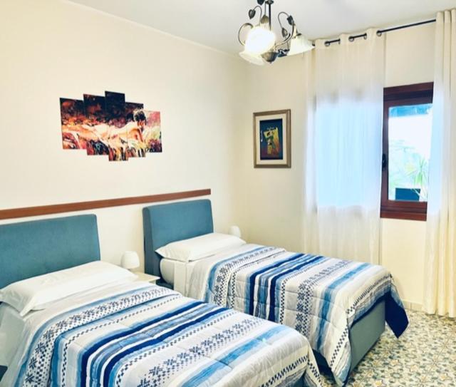 Apartments Mikros Джардини Наксос Екстериор снимка