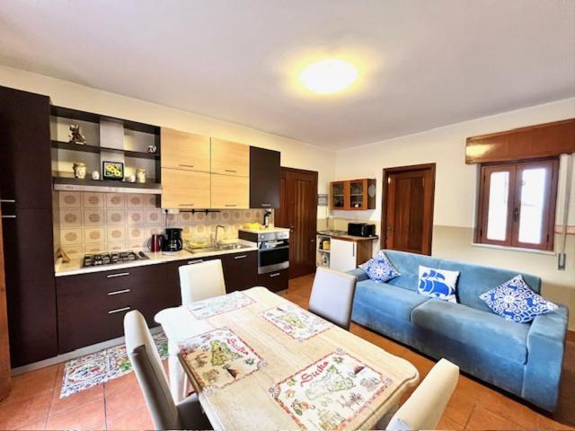 Apartments Mikros Джардини Наксос Екстериор снимка